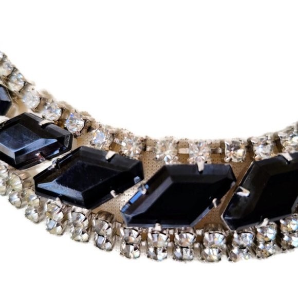 Vintage Black and Clear Bib Style Rhinestone Necklace & Earring Set - Picture 8 of 9